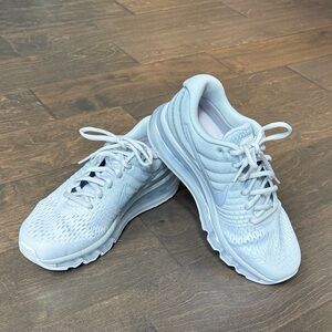 New Nike AirMax 2017 Women's Running Shoes, white/gradient gray, size 6.5M